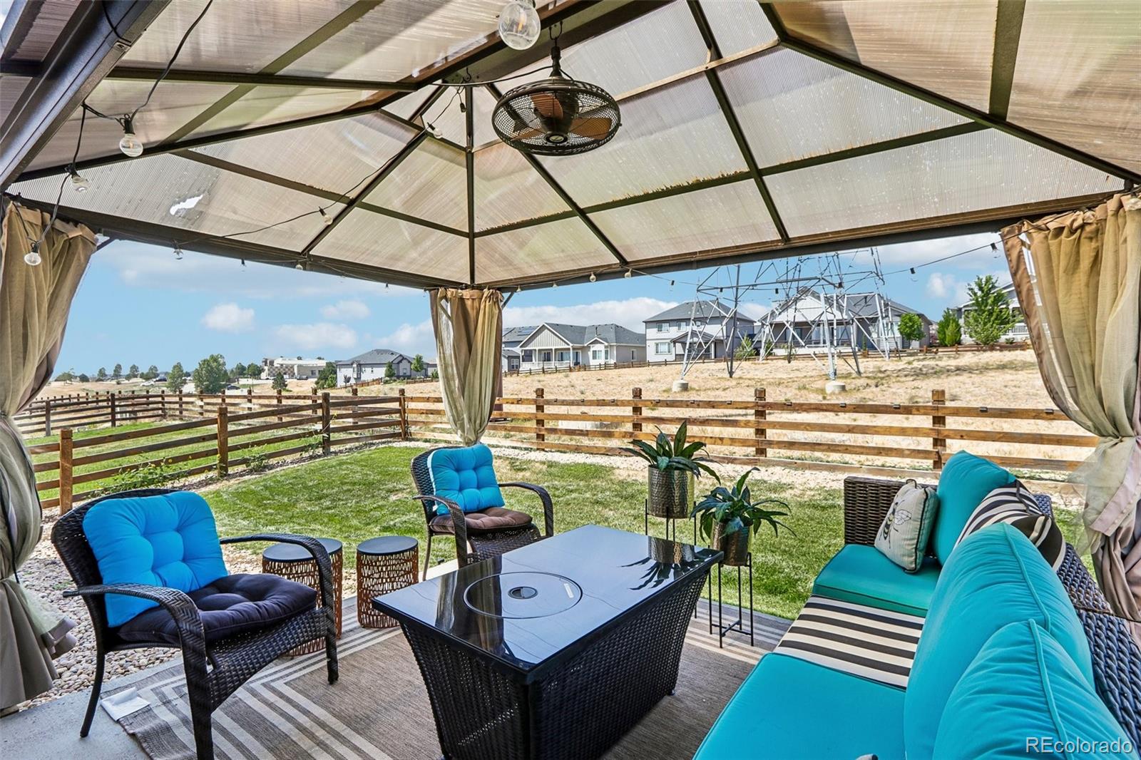 22537 E Union Cir, Aurora, CO 80015