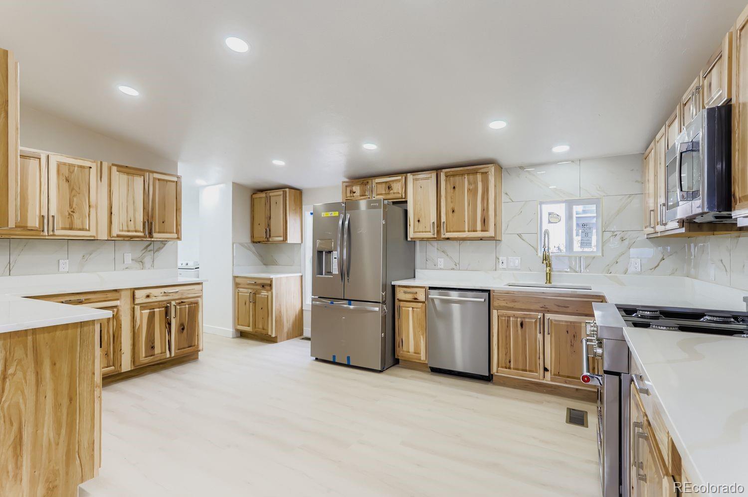 2551 W 92 Ave Lot 165, Denver, CO 80260