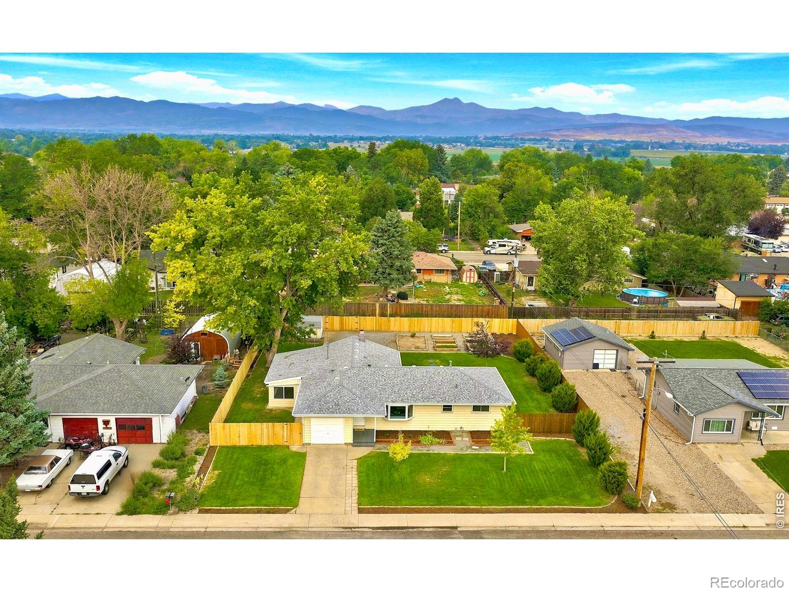 12721 Woodland Dr, Longmont, CO 80504
