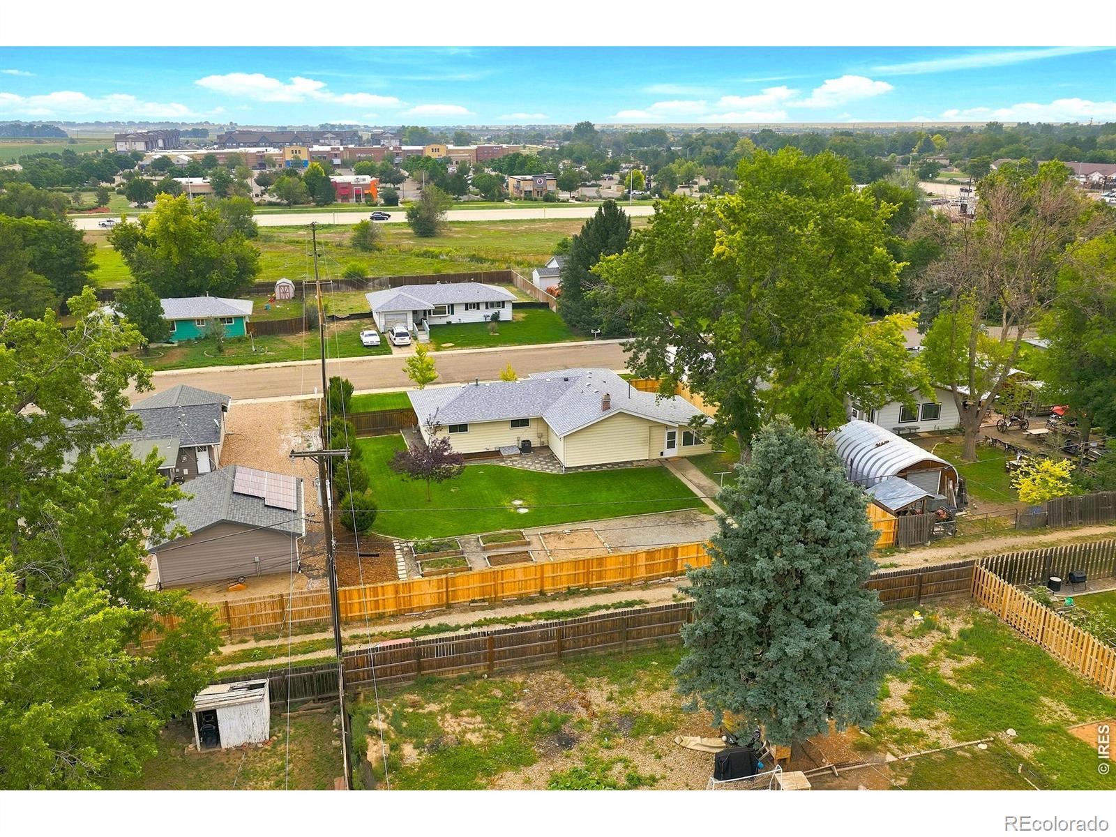 12721 Woodland Dr, Longmont, CO 80504