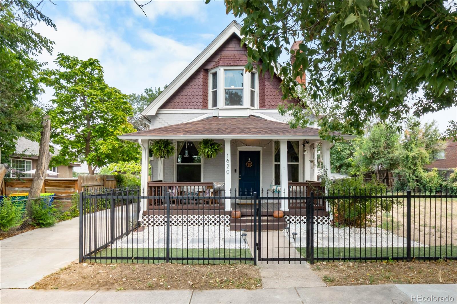 1620 Dallas St, Aurora, CO 80010