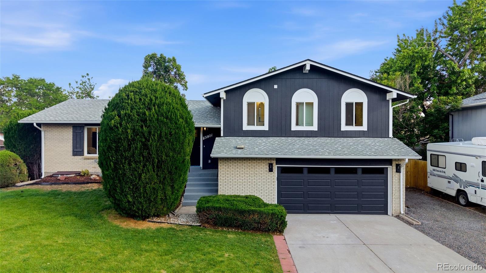 8520 W Virginia Ave, Lakewood, CO 80226