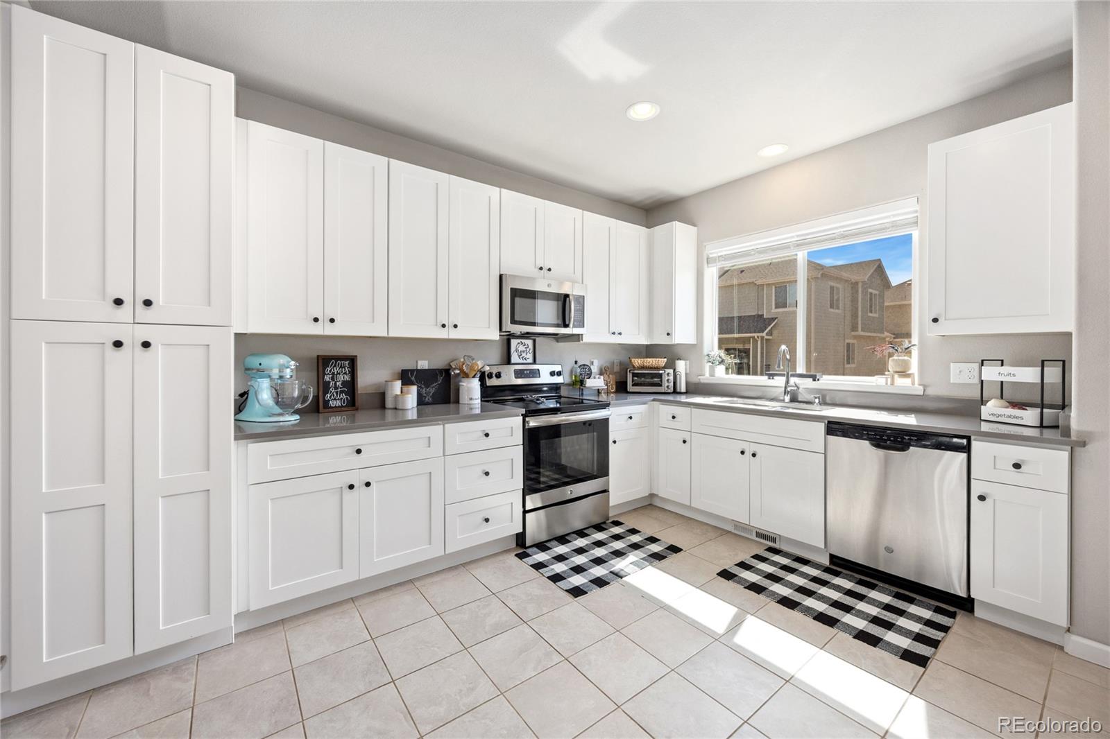 11250 Florence St #22C, Commerce City, CO 80640