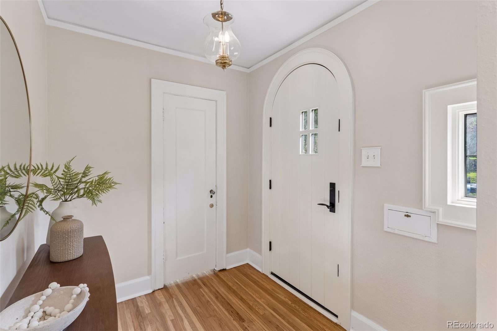 665 Milwaukee St, Denver, CO 80206