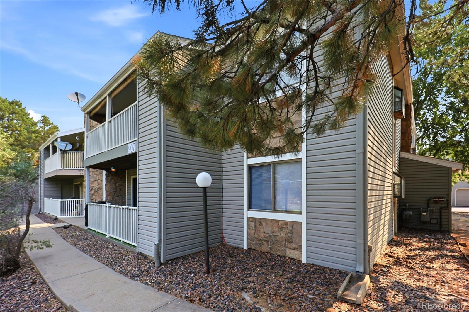 907 S Yampa St #208, Aurora, CO 80017