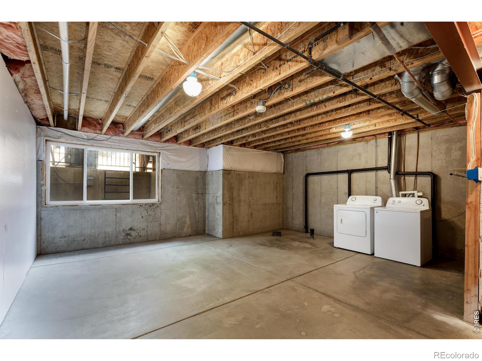 535 Ridgeview Dr, Louisville, CO 80027