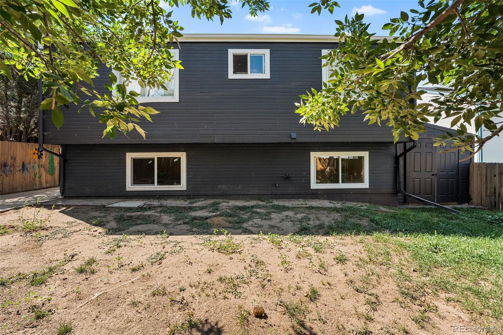 4832 S Genoa St, Centennial, CO 80015