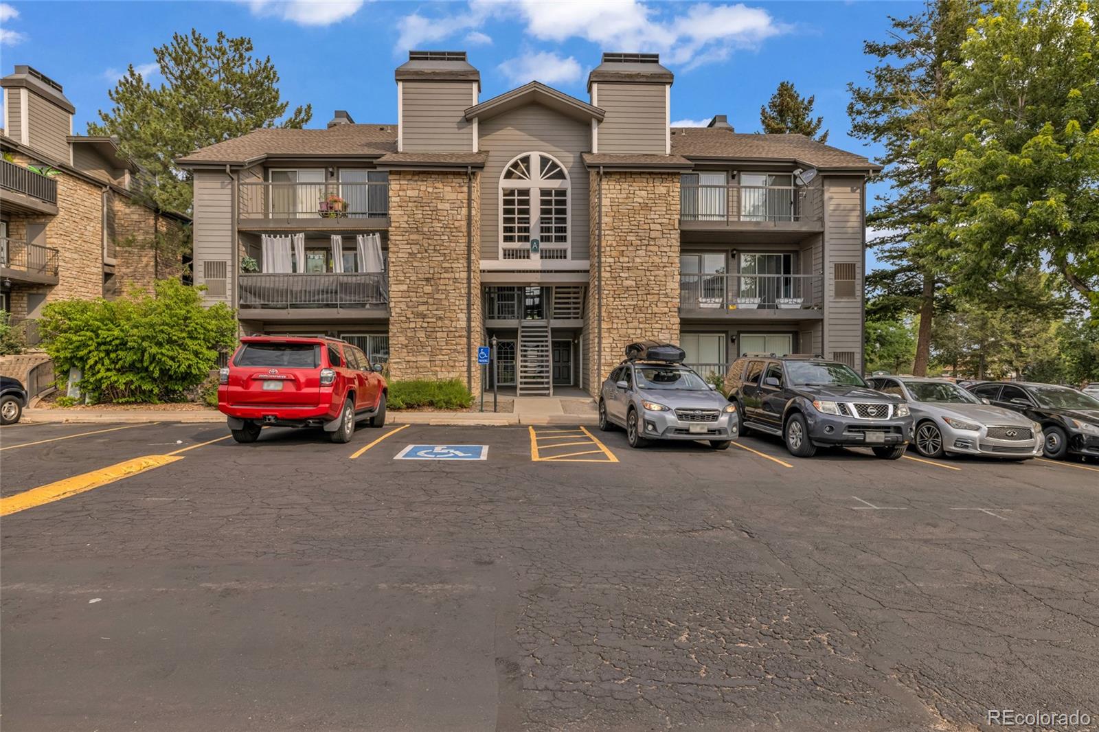 2575 S Syracuse Way #A106, Denver, CO 80231