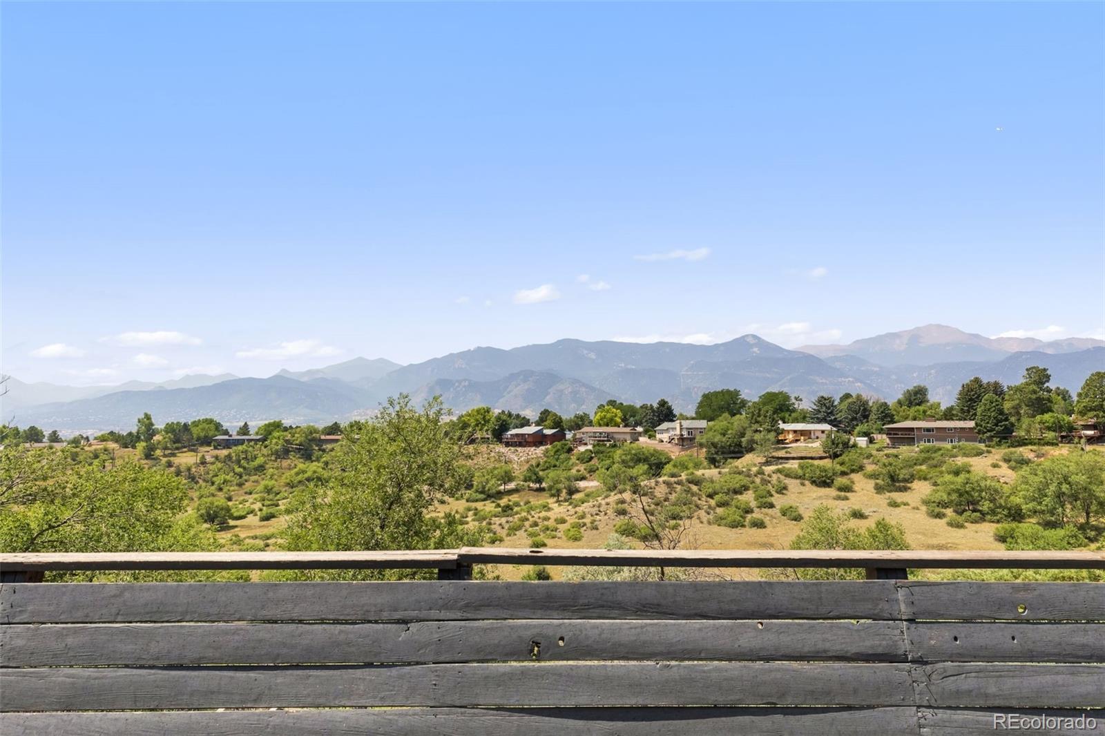 2260 Mesa Rd, Colorado Springs, CO 80904