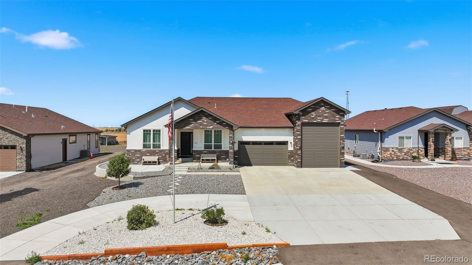 331 N Cedar St, Keenesburg, CO 80643