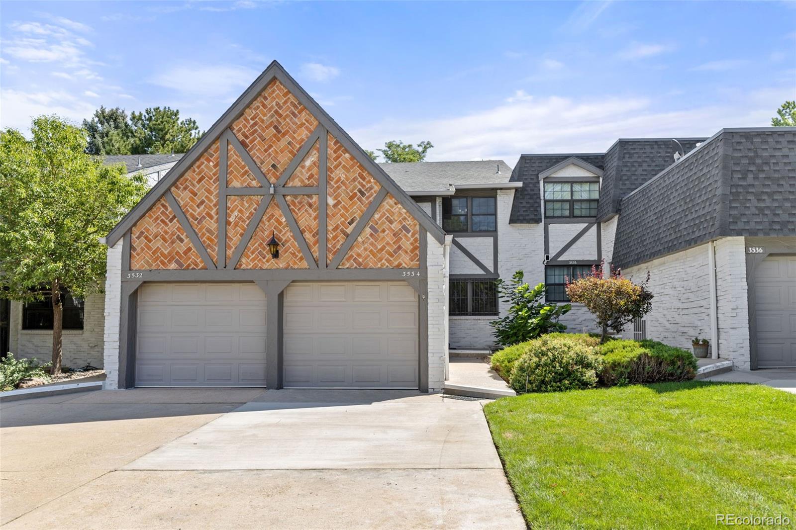 3534 S Ivanhoe St, Denver, CO 80237