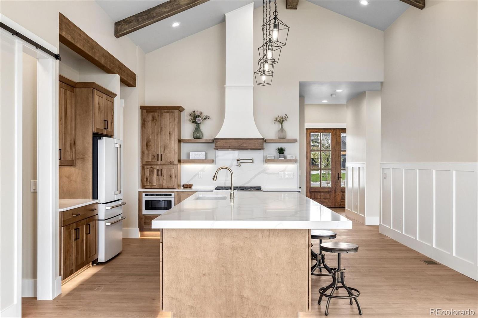 39451 Congress Ln, Elizabeth, CO 80107