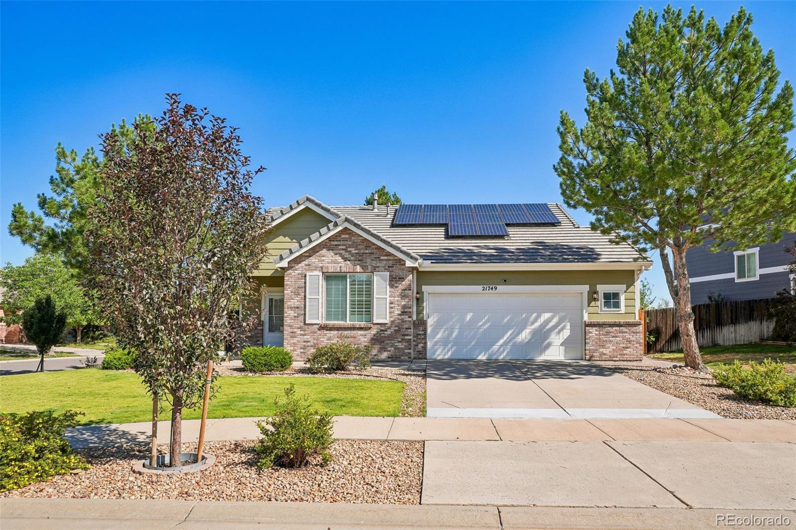 21749 E Jarvis Pl, Aurora, CO 80018