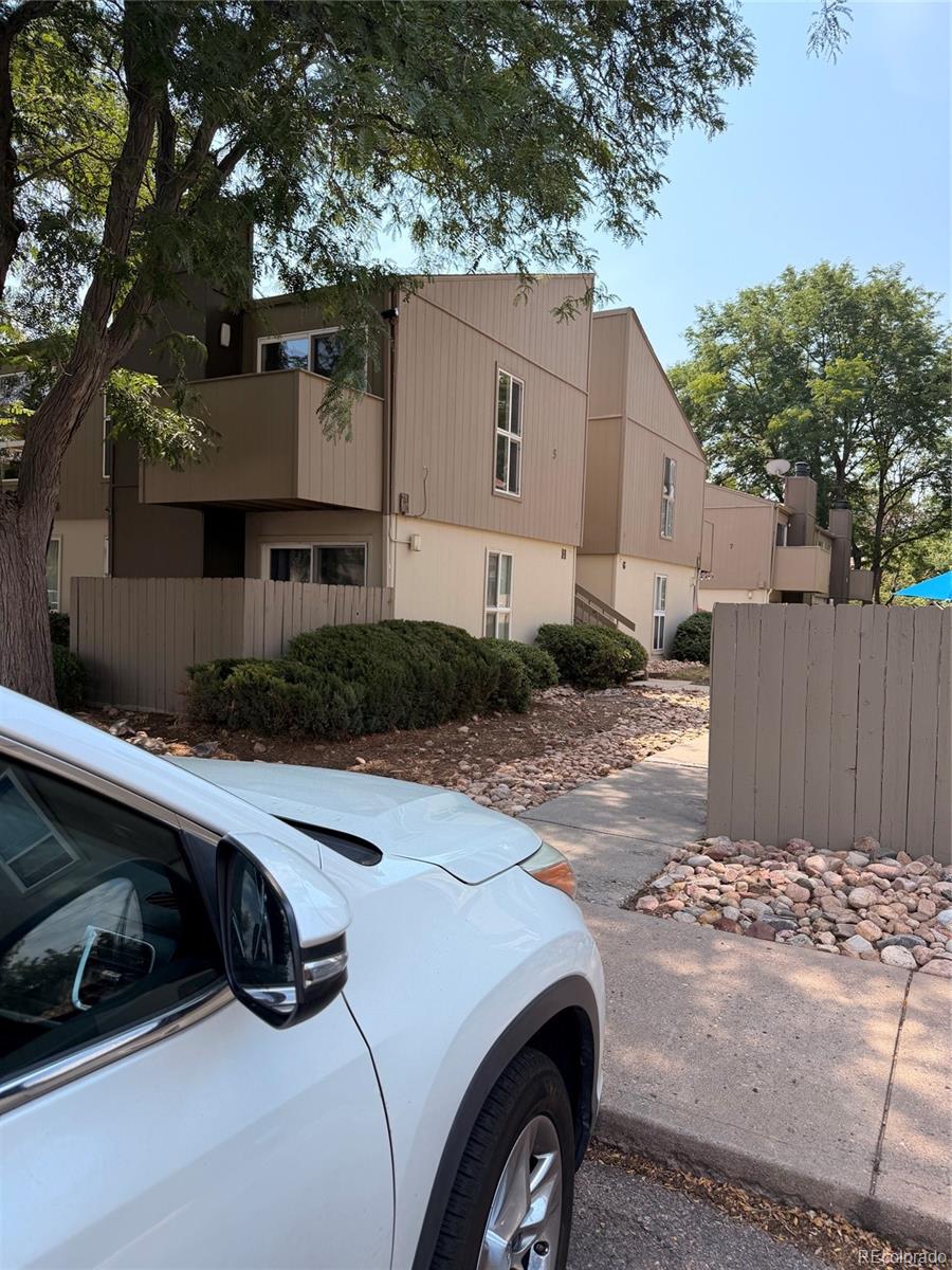 7373 W Florida Ave #5H, Denver, CO 80232