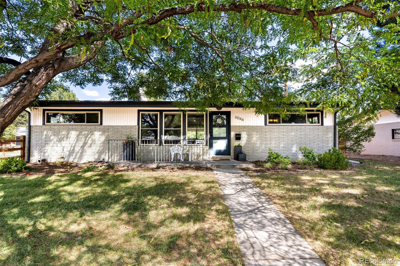 6044 S Fairfield St, Littleton, CO 80120