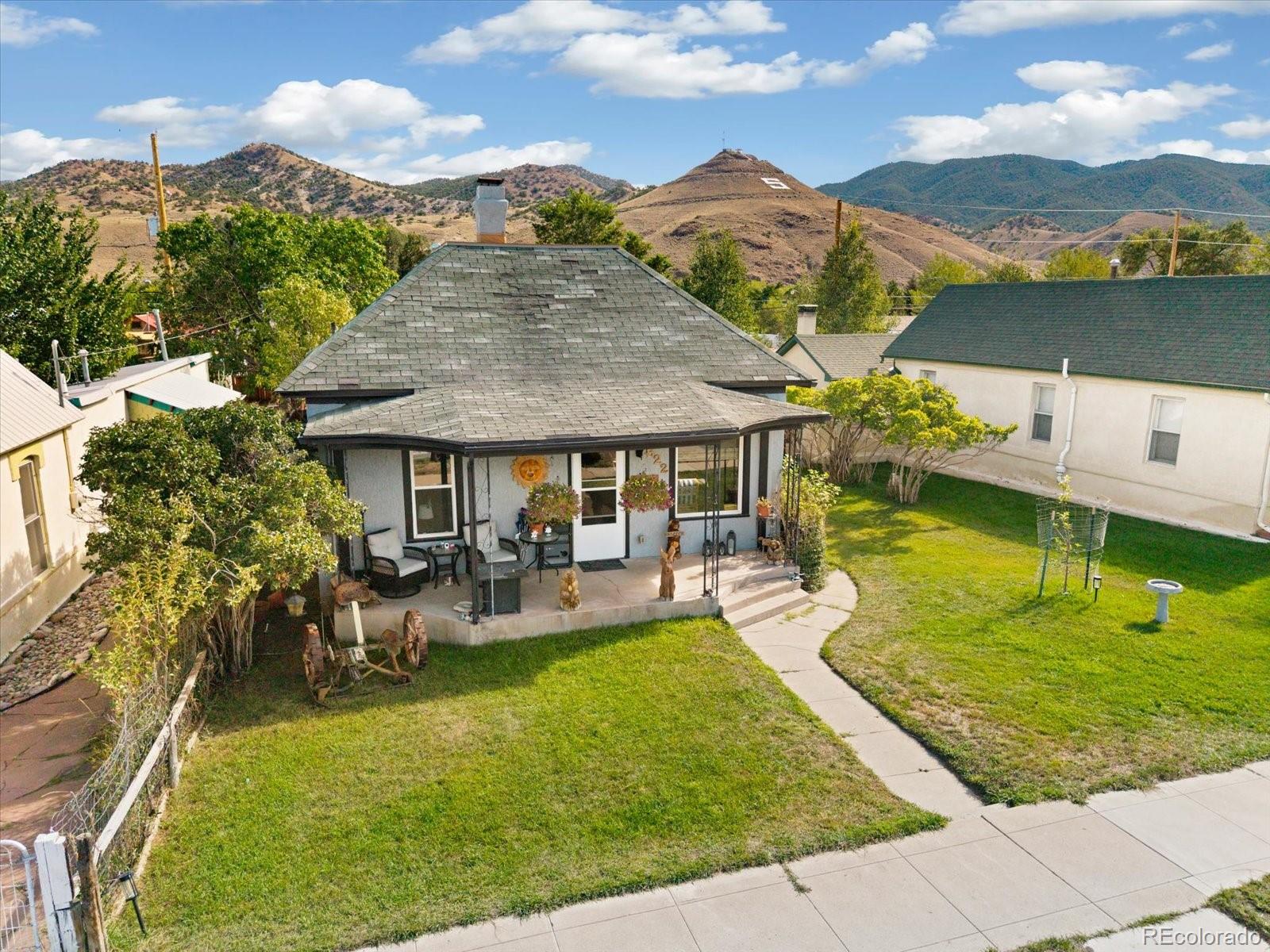 622 W 2nd St, Salida, CO 81201