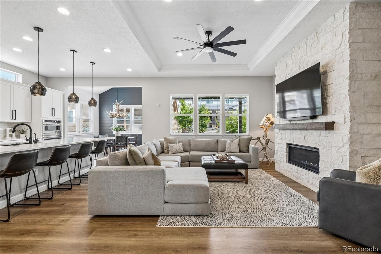8886 River Peak Cir, Littleton, CO 80125