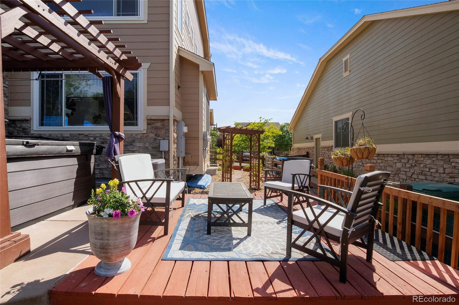 24167 E 5th Pl, Aurora, CO 80018