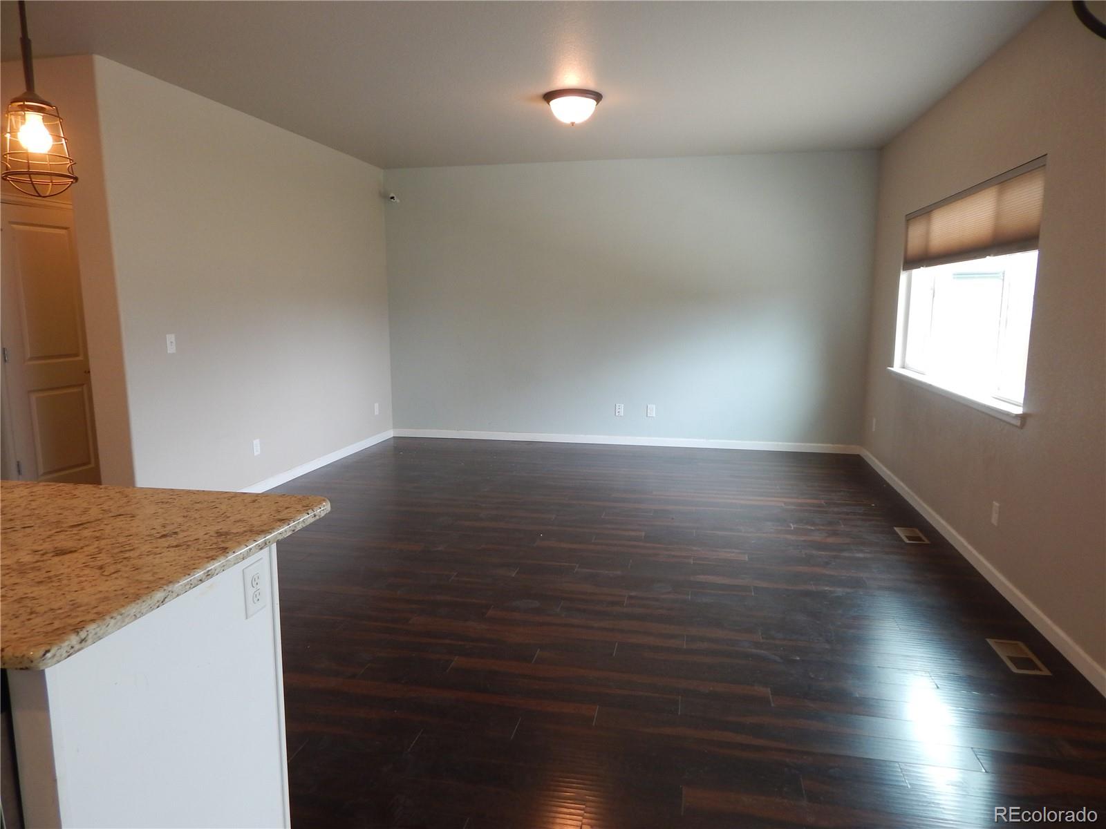 1165 Sunrise Cir, Milliken, CO 80543
