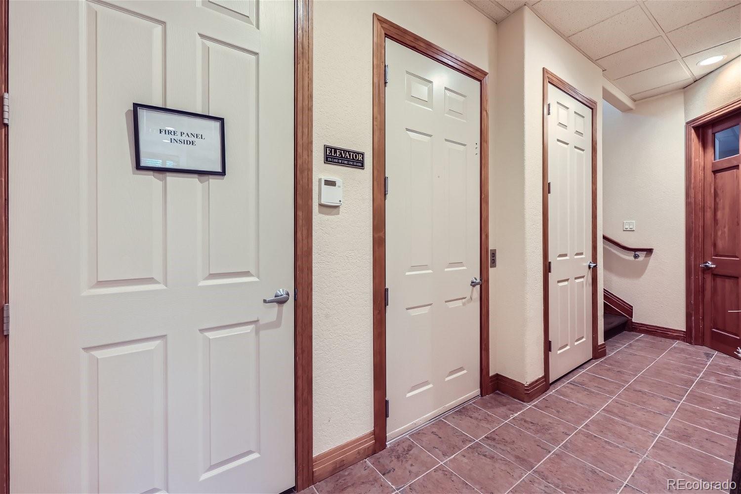 13984 W Bowles Ave #102A, Littleton, CO 80127