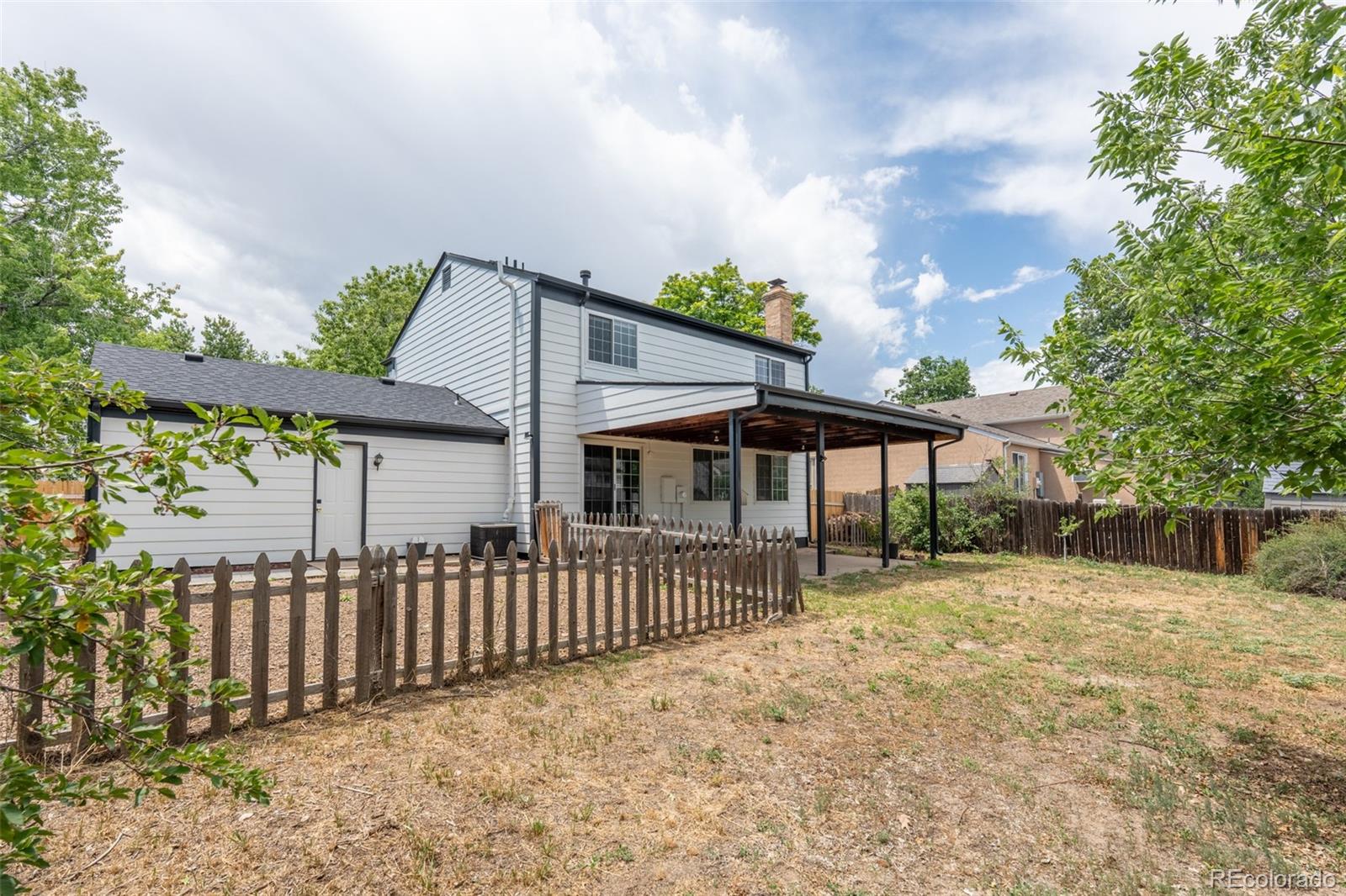 1410 S Vaughn Cir, Aurora, CO 80012