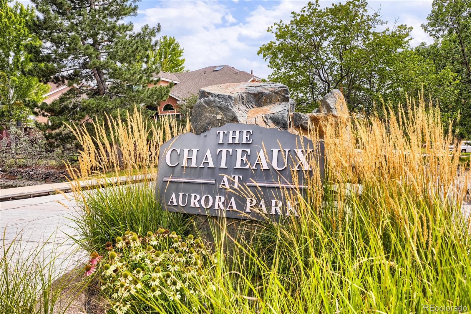 2436 S Scranton Way, Aurora, CO 80014