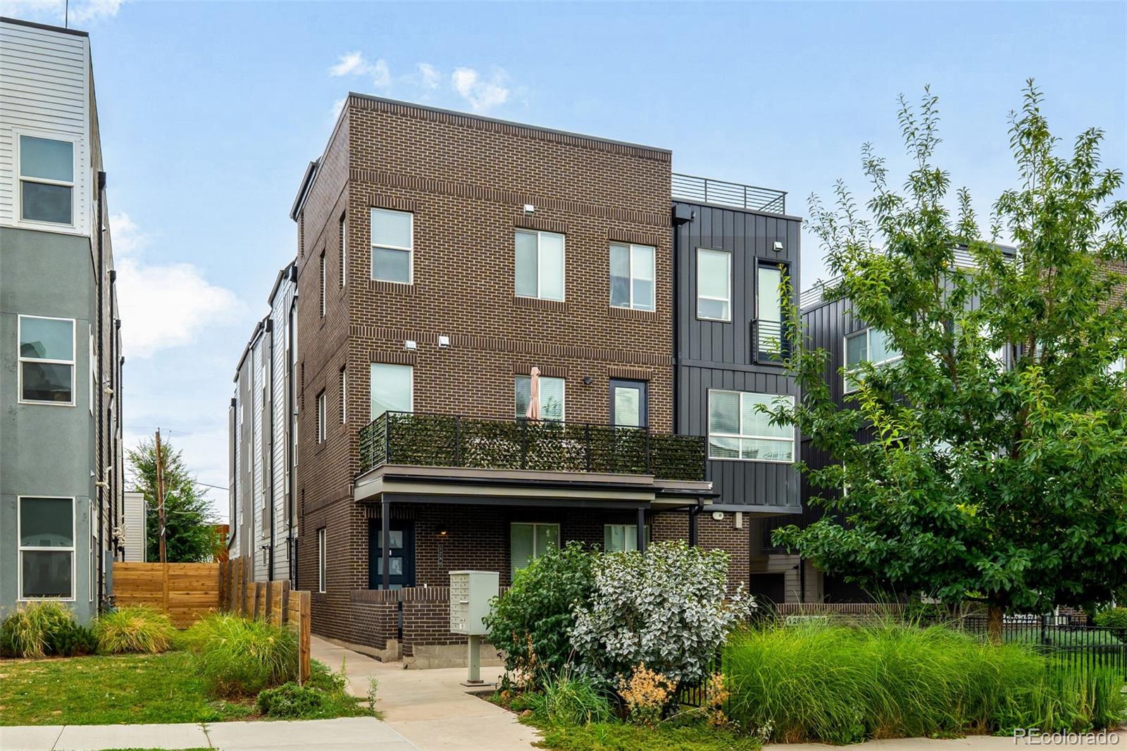 1286 Stuart St, Denver, CO 80204