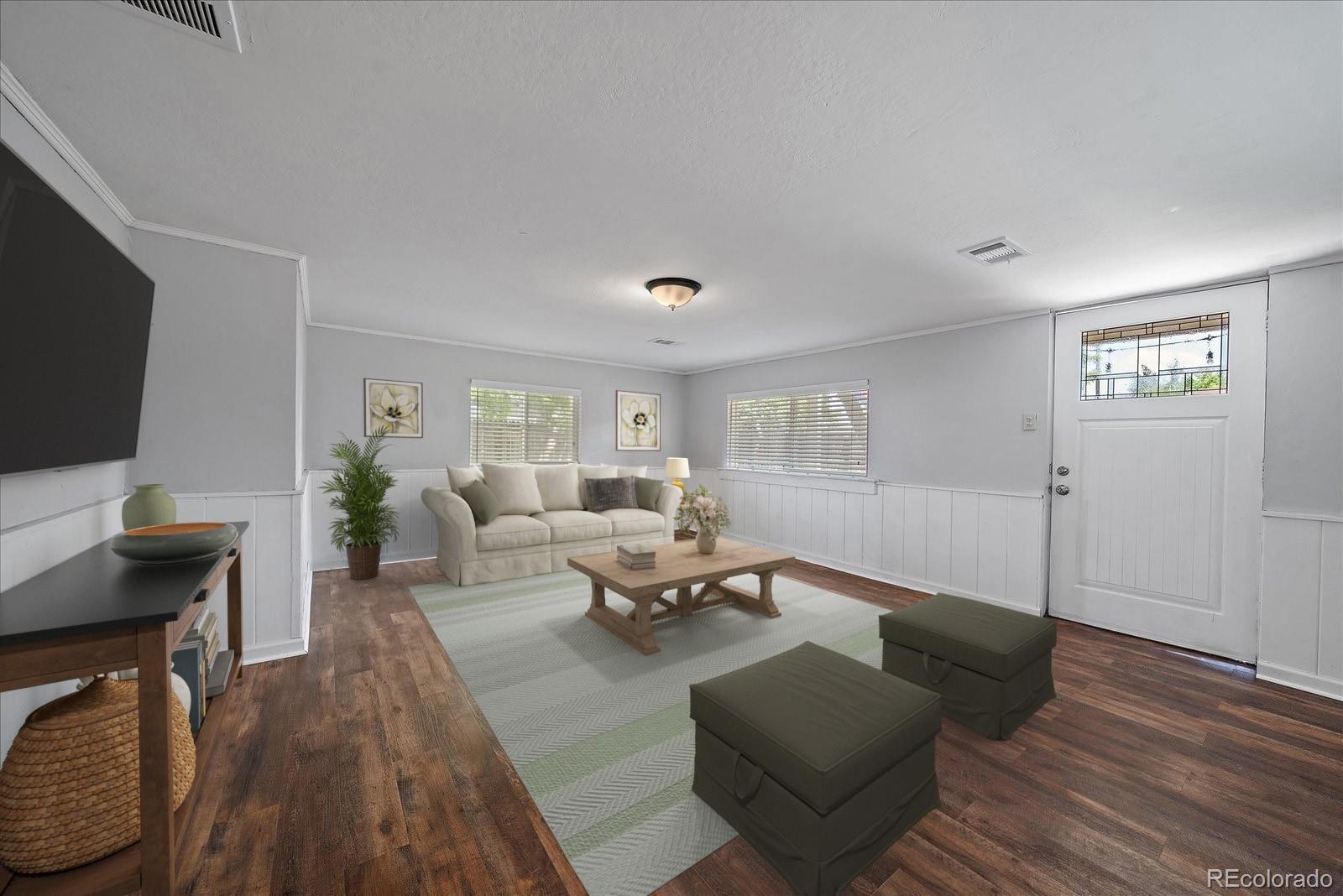 2001 W Wesley Ave, Englewood, CO 80110