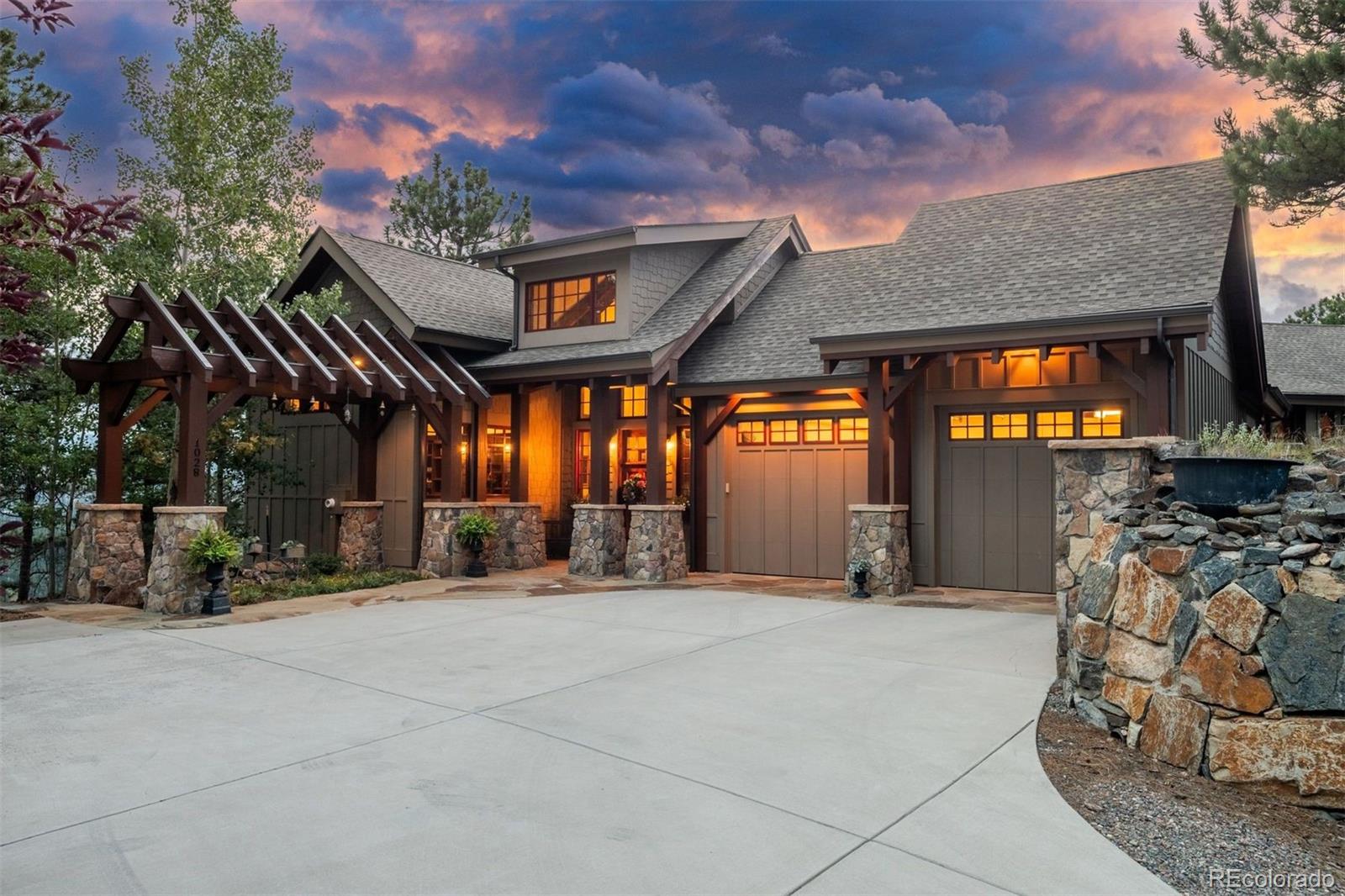 1028 Blue Grass Trl, Evergreen, CO 80439