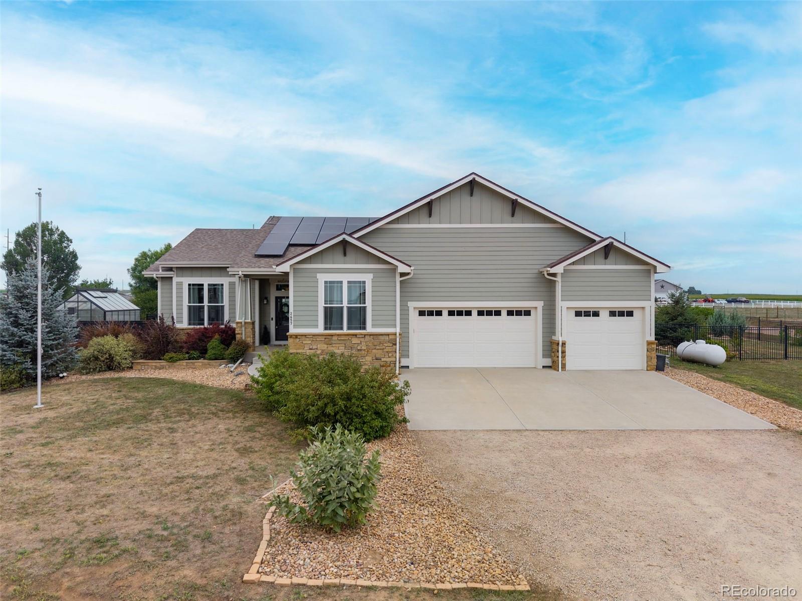 2657 Peregrine Creek Dr, Milliken, CO 80543