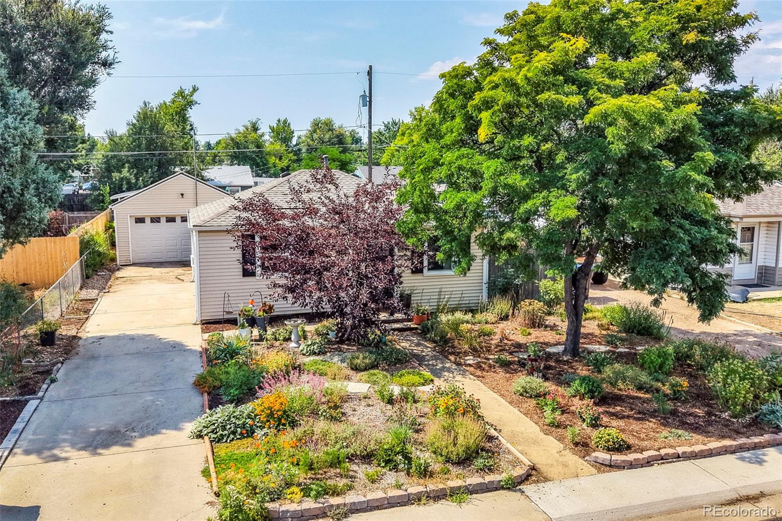 6840 Reno Dr, Arvada, CO 80002
