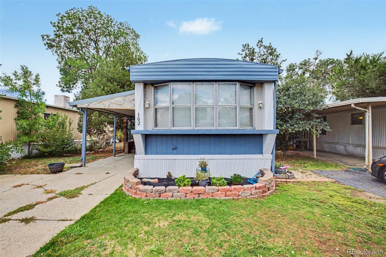 8201 S Santa Fe Dr Lot 102, Littleton, CO 80120