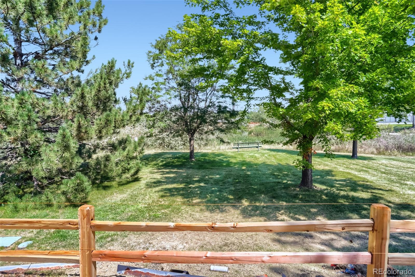 2054 Falcon Dr, Longmont, CO 80503