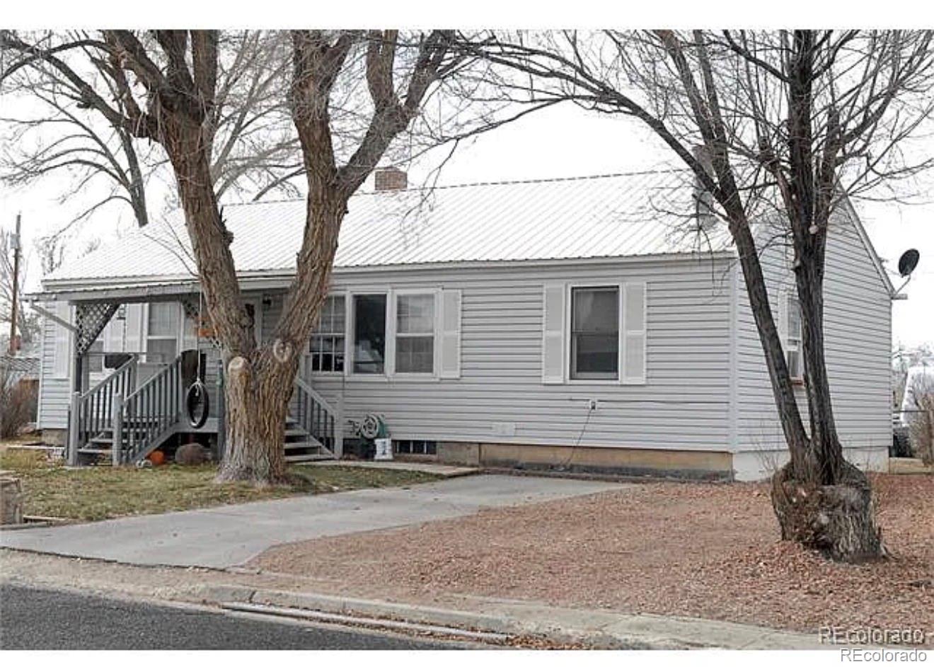 211 Morrison Ave, Rangely, CO 81648