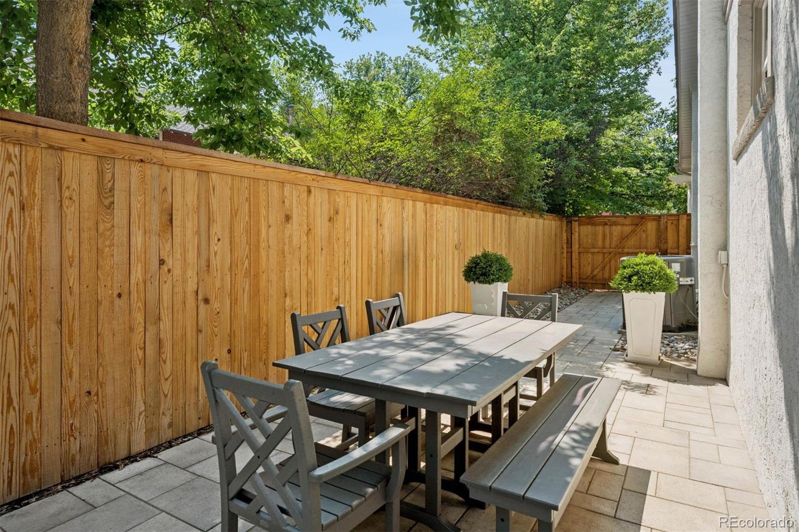 876 S Race St, Denver, CO 80209