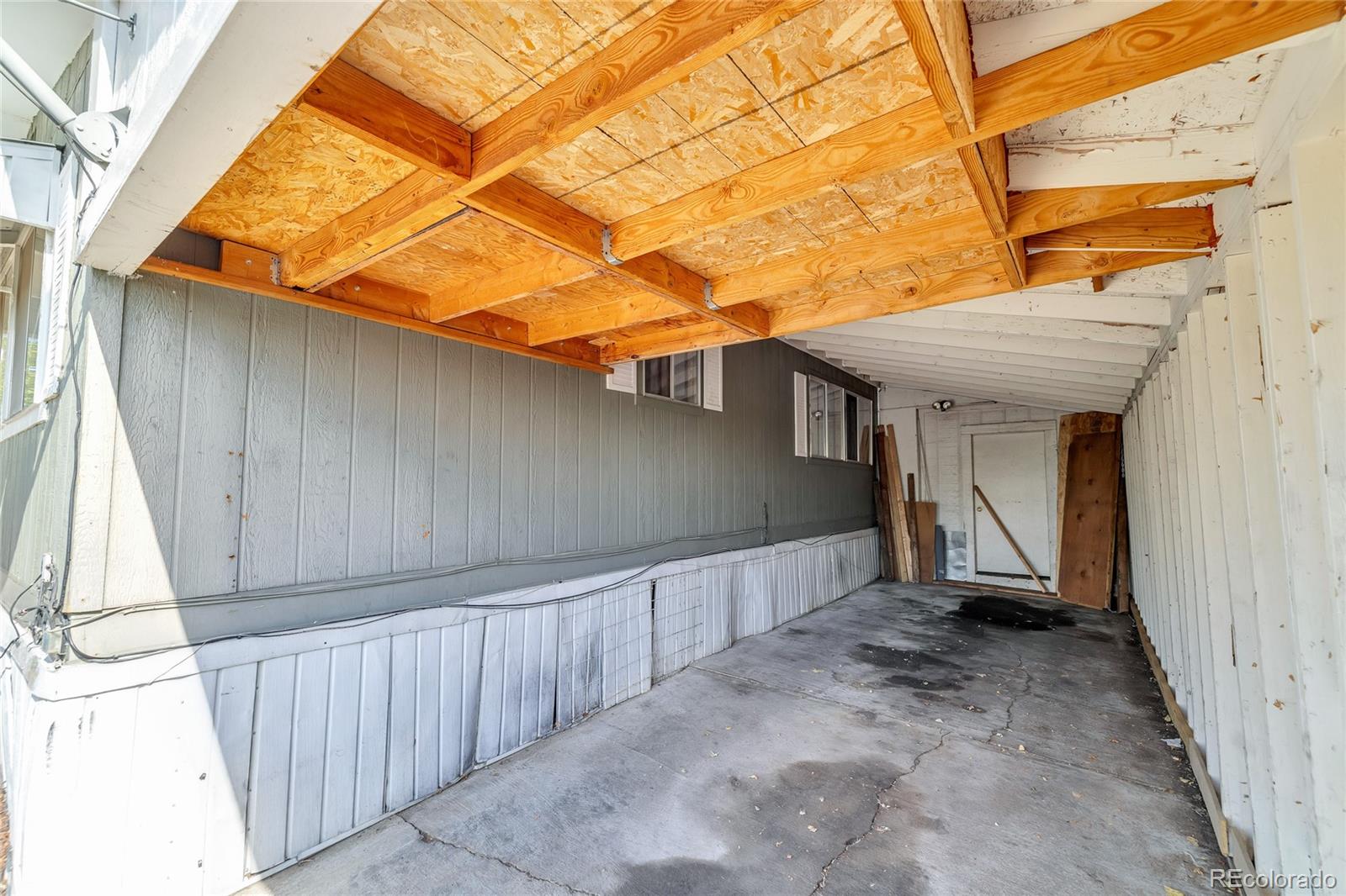2100 W 100 Ave, Denver, CO 80260