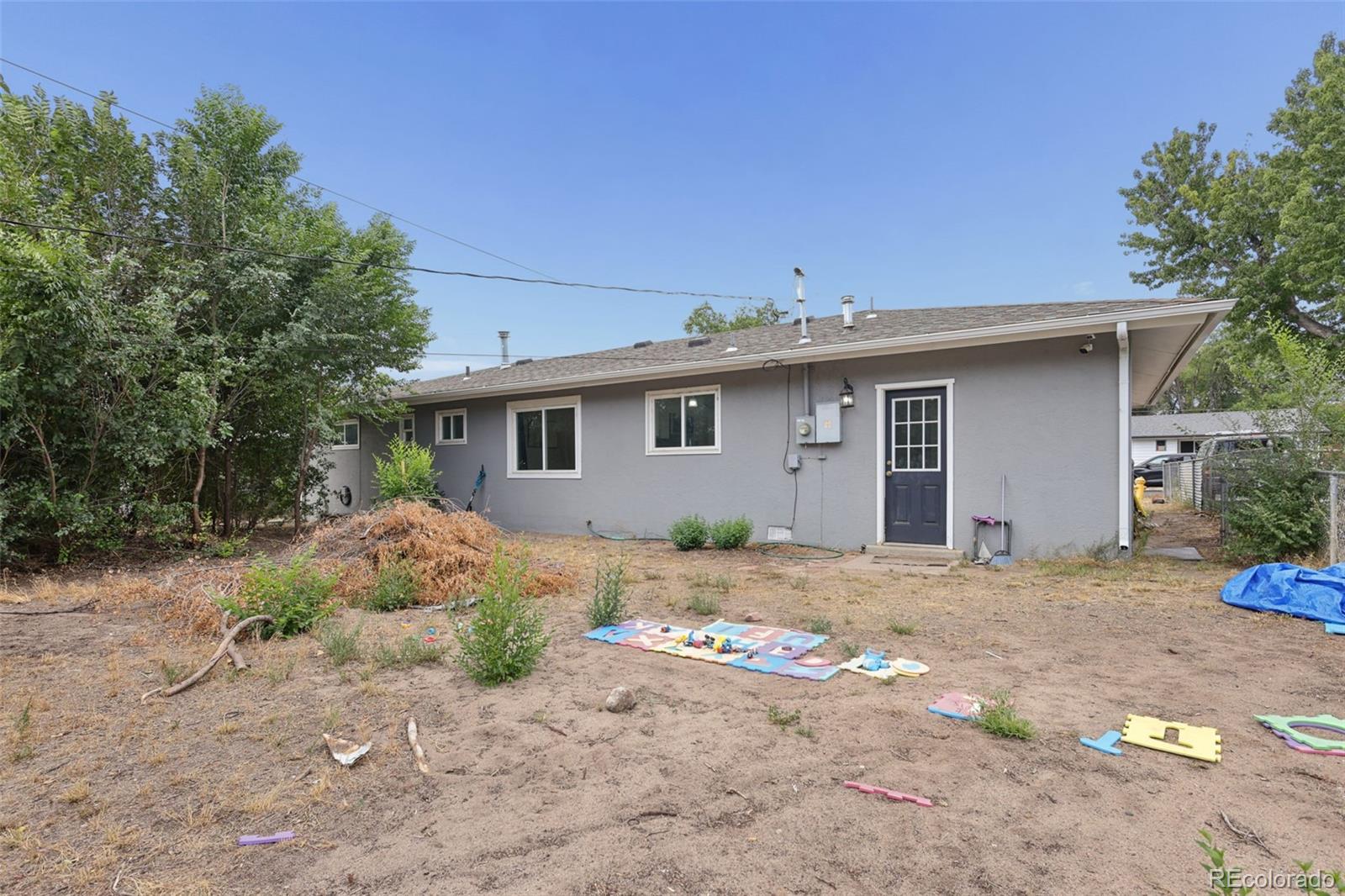 629 Hackberry Dr, Colorado Springs, CO 80911