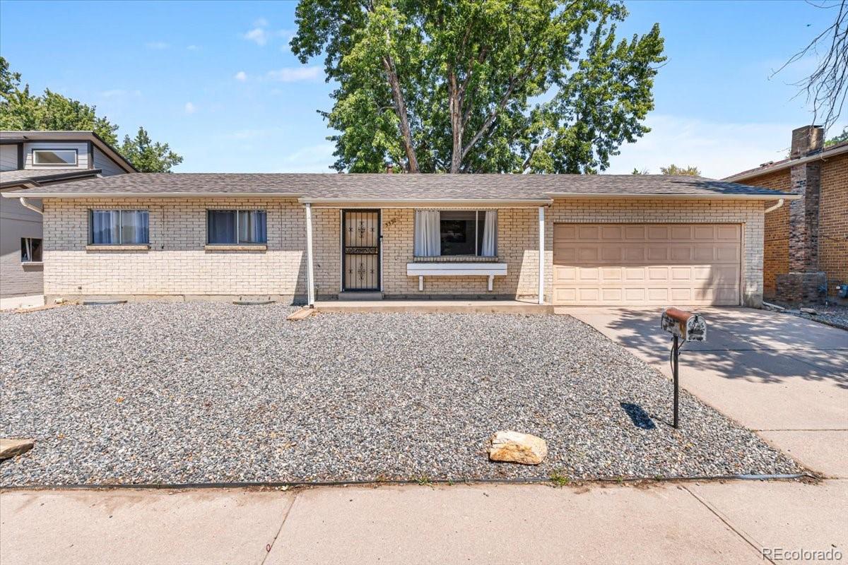 5530 Crystal Way, Denver, CO 80239