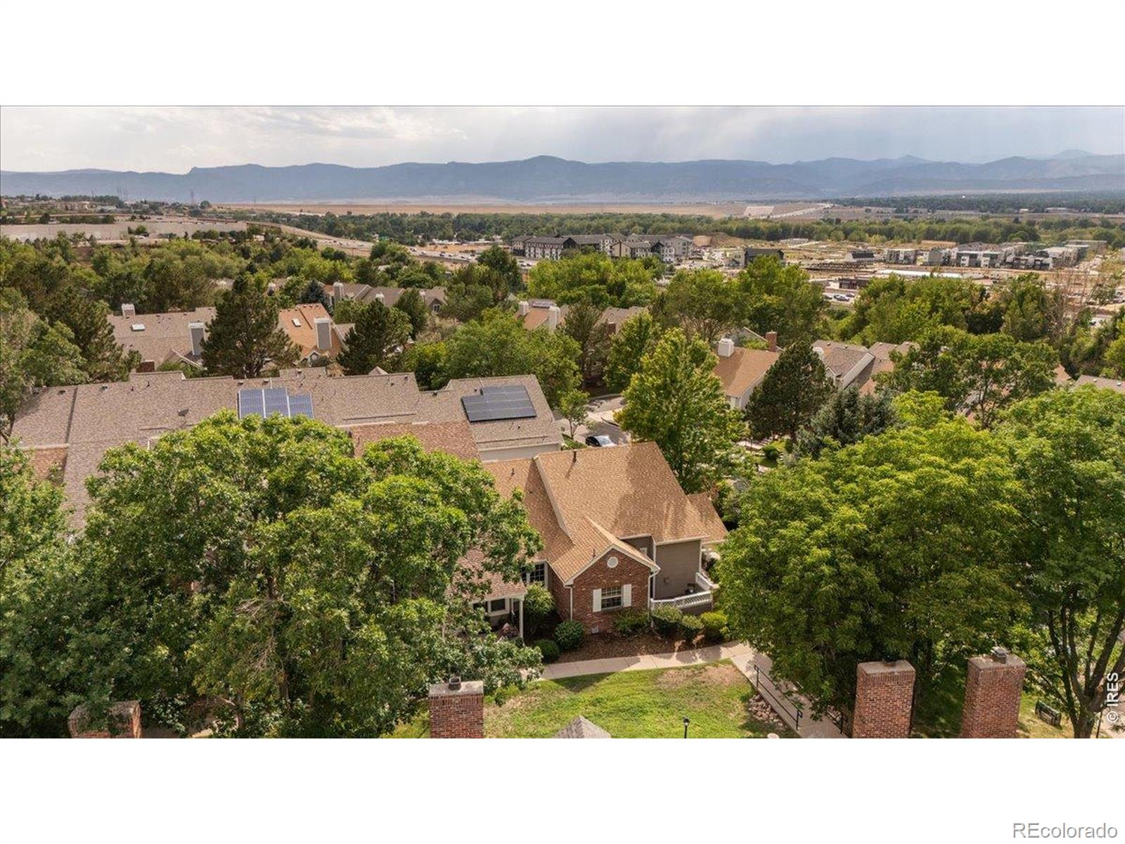 2909 W Long Cir #E, Littleton, CO 80120