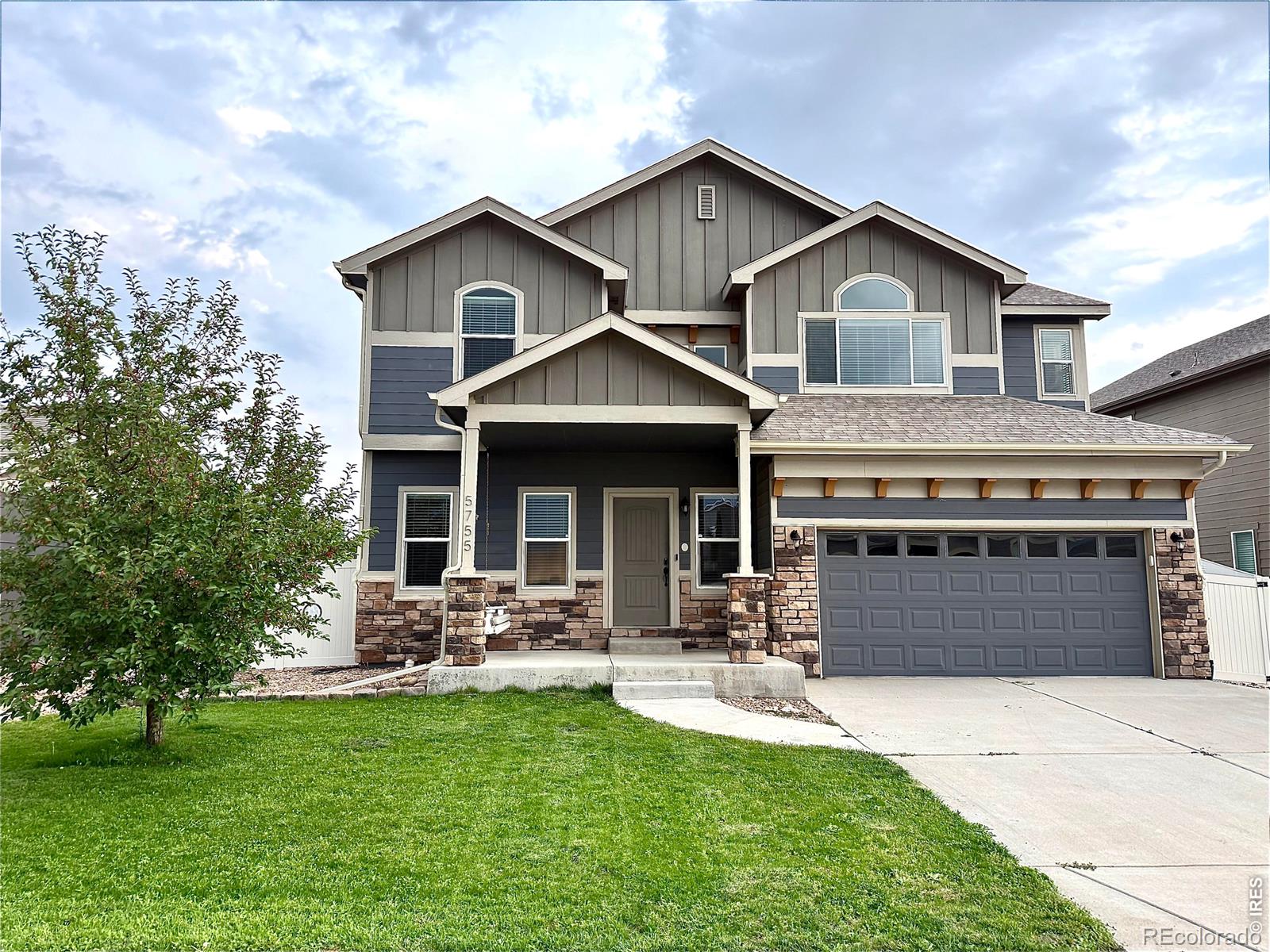5755 Clarence Dr, Windsor, CO 80550