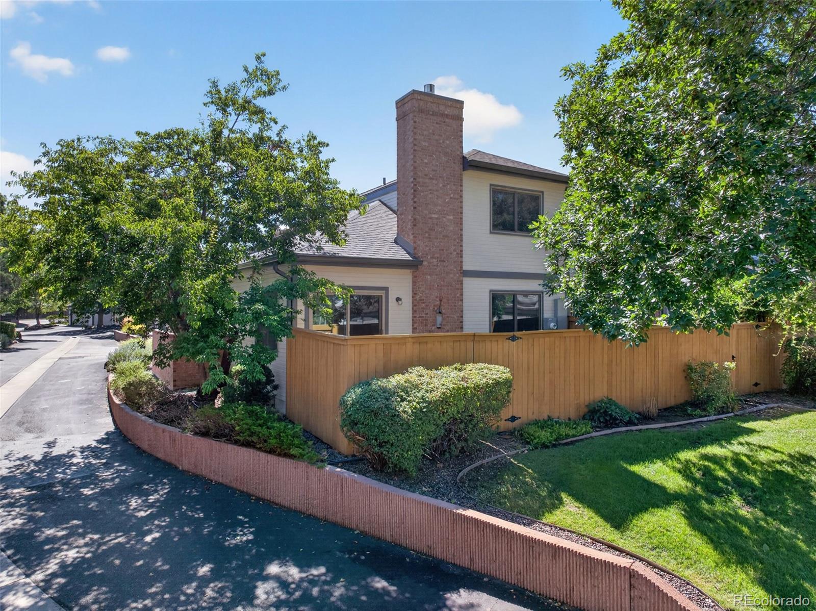 6515 S Jackson Ct, Littleton, CO 80121