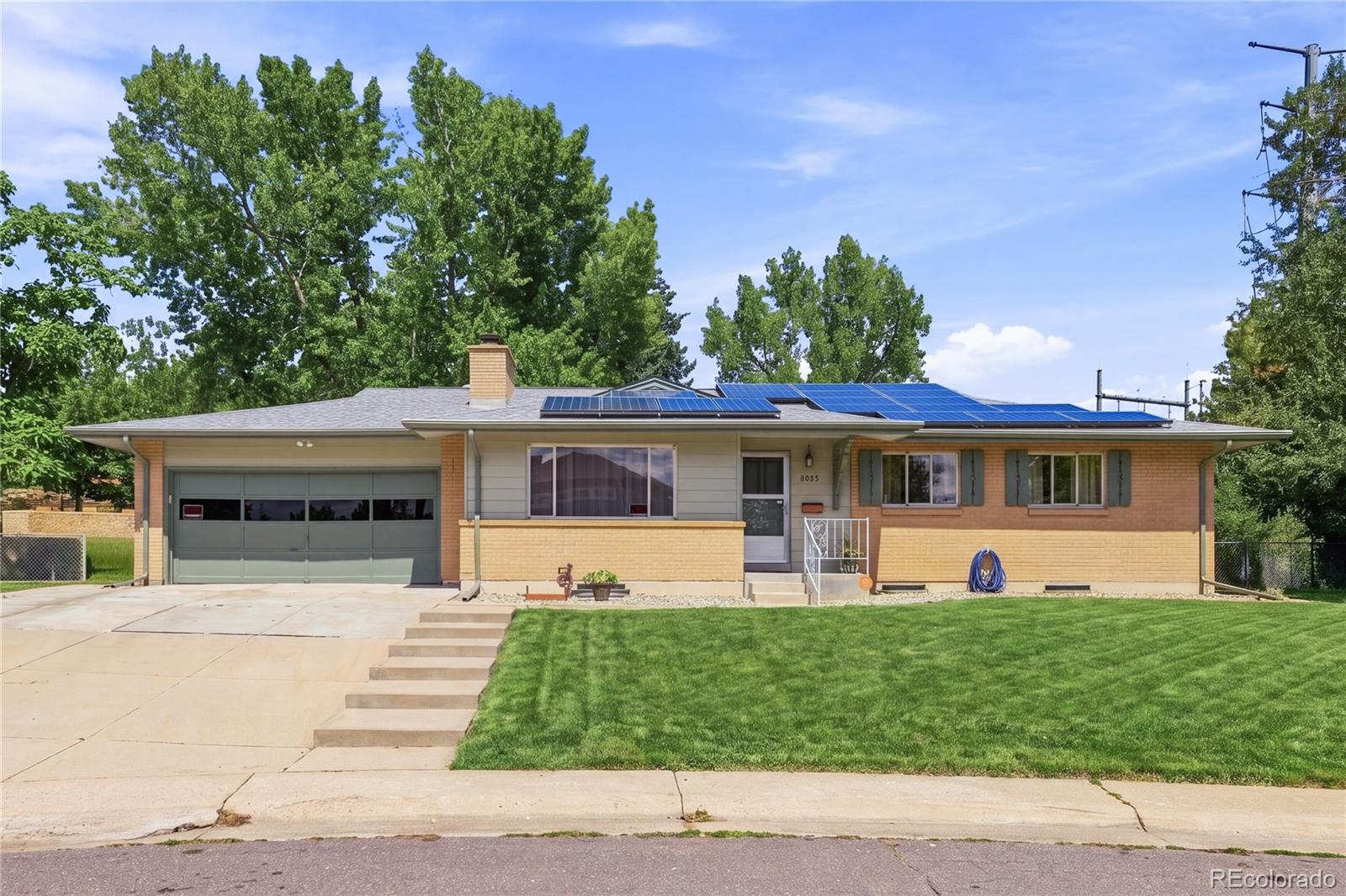 8035 E Jefferson Pl, Denver, CO 80237