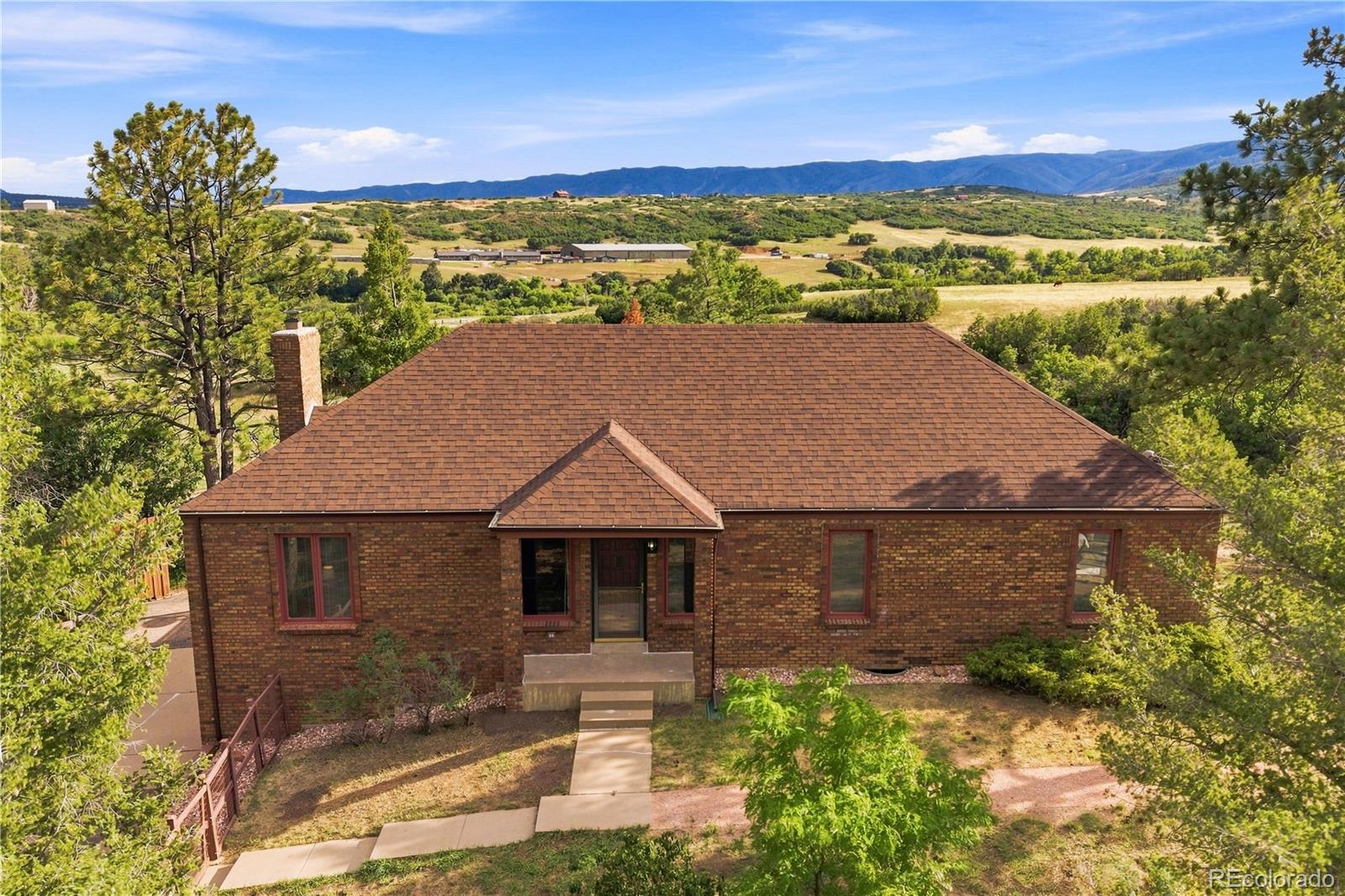 886 Coronado Dr, Sedalia, CO 80135