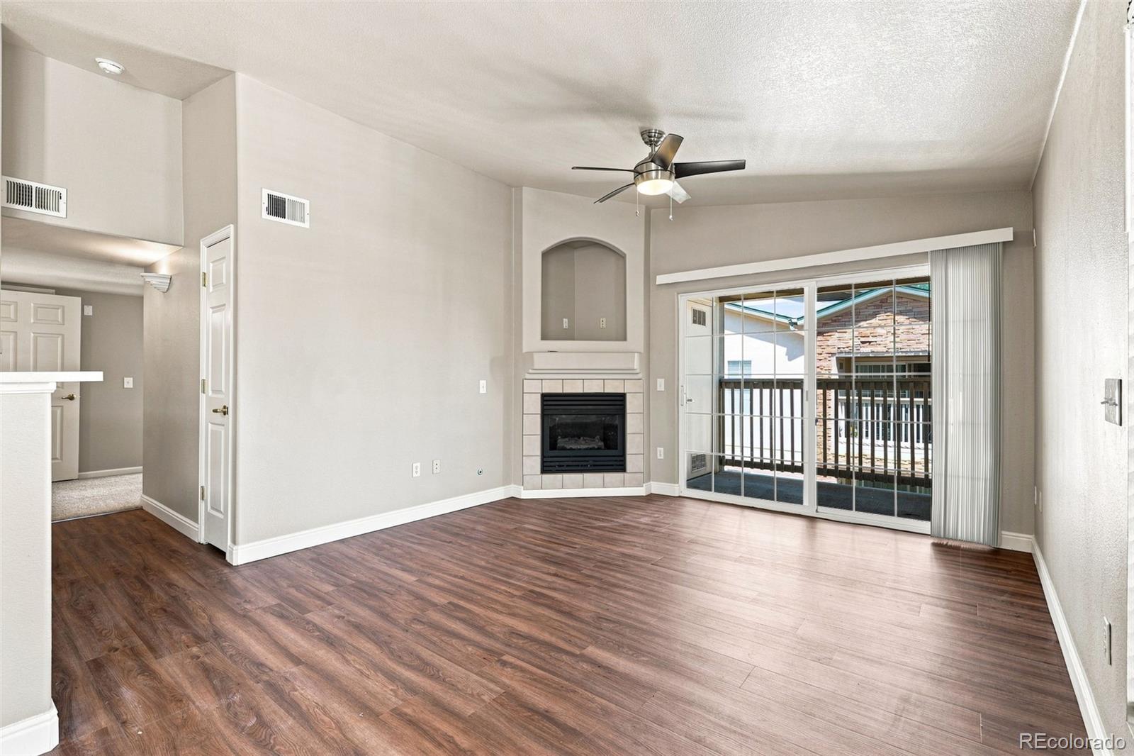 10091 E Carolina Dr #204, Aurora, CO 80247