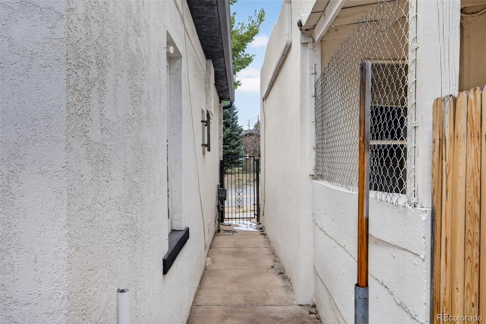 3934 Pecos St, Denver, CO 80211