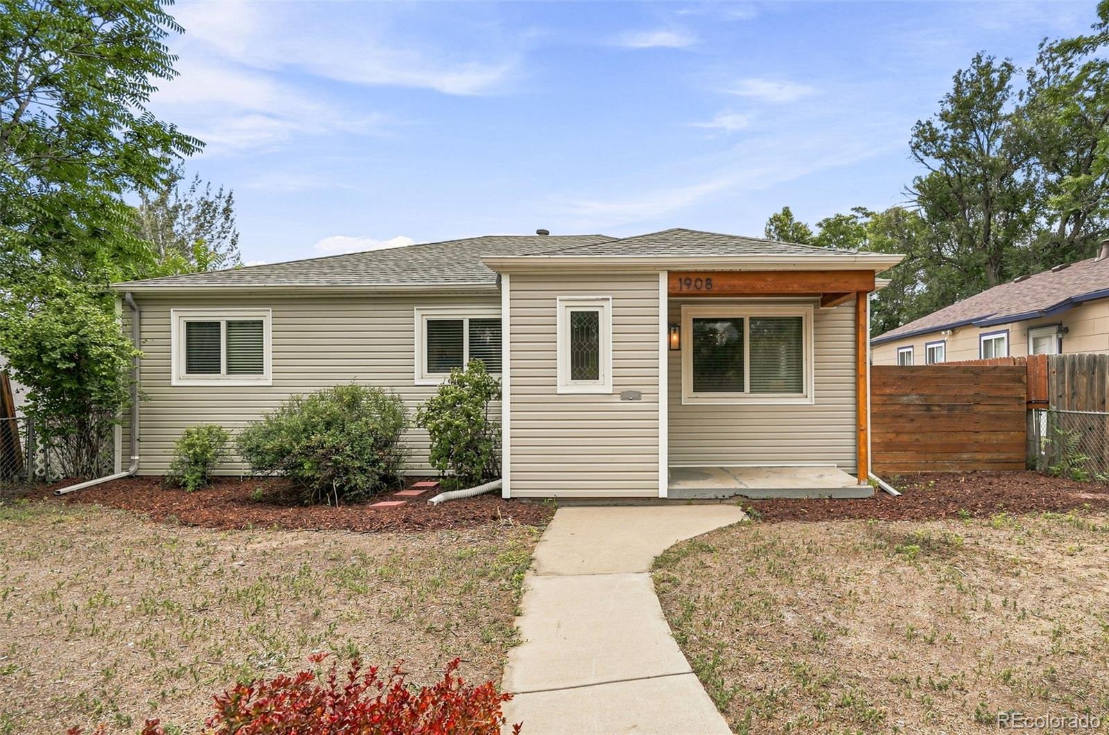1908 Akron St, Aurora, CO 80010