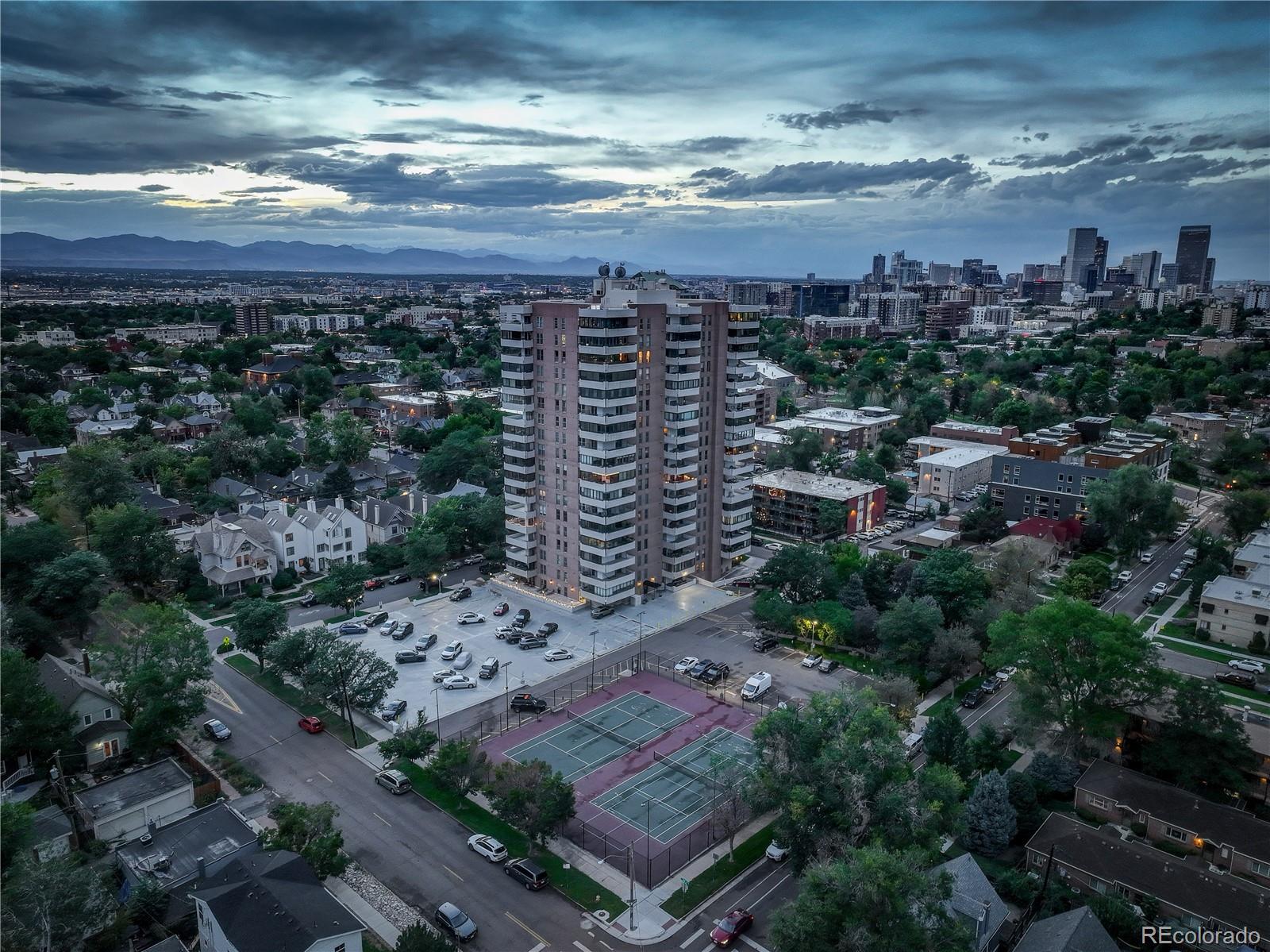 130 N Pearl St #1703, Denver, CO 80203