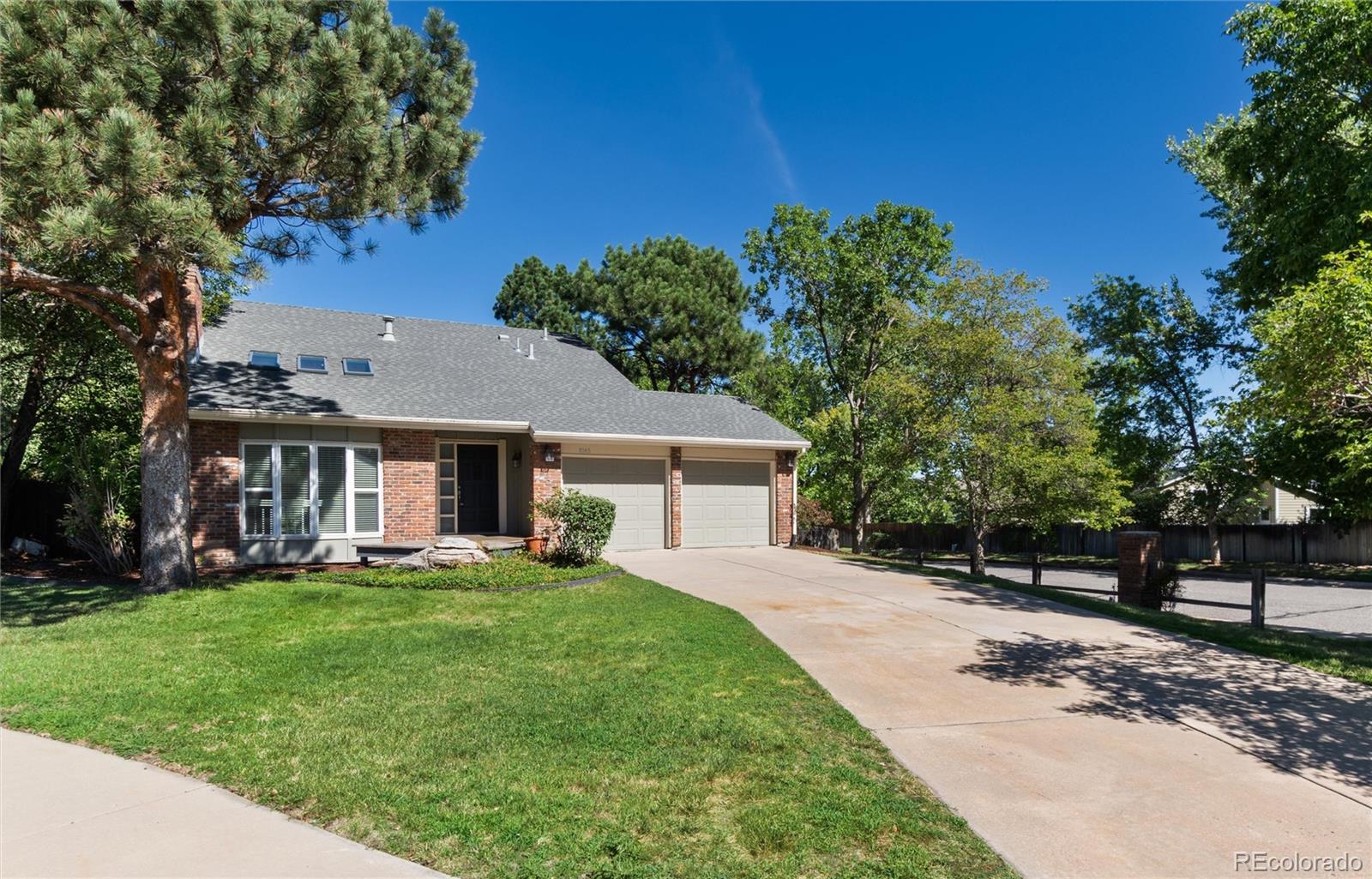 8145 S Syracuse St, Centennial, CO 80112