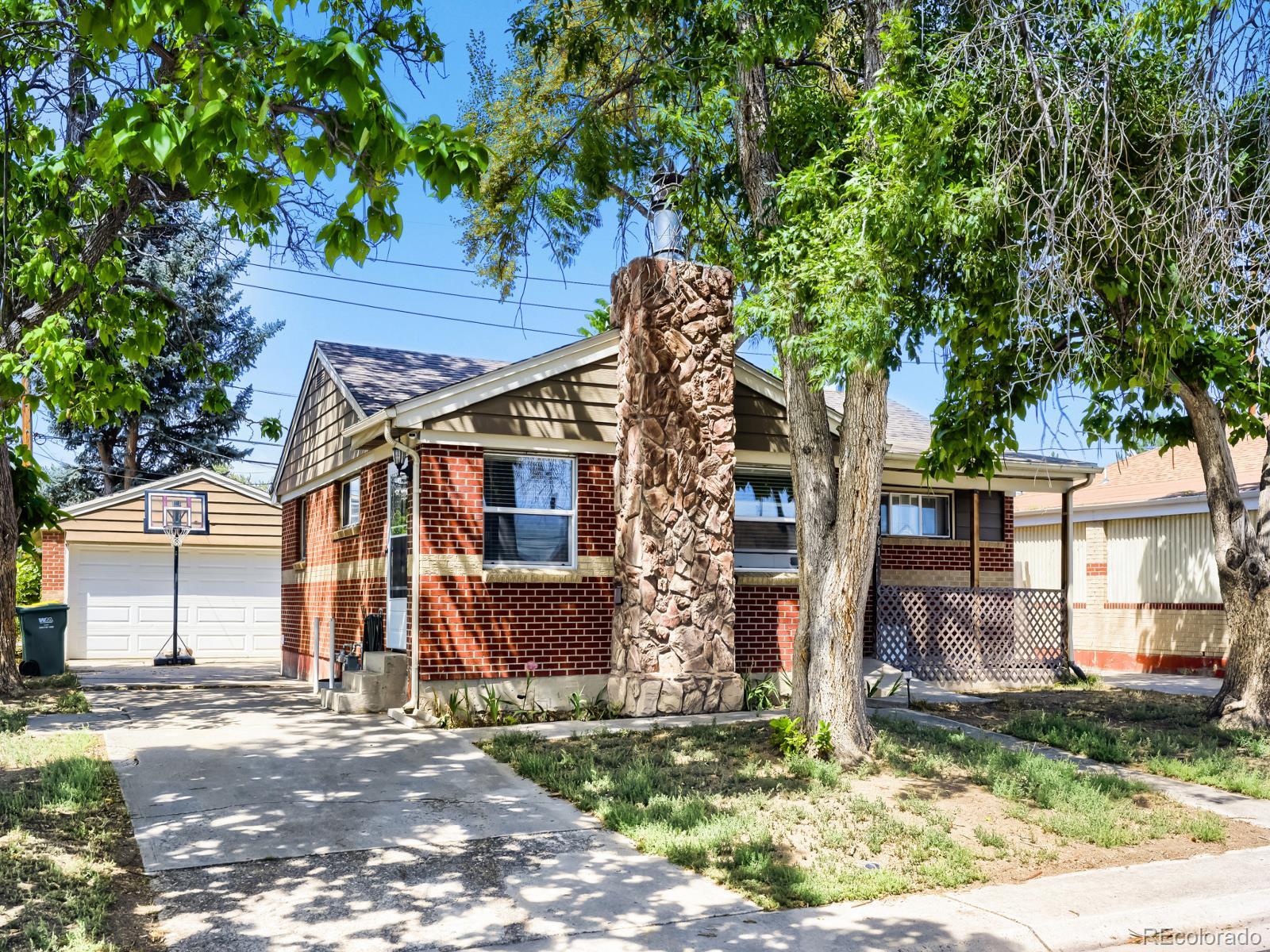 7161 Zuni St, Denver, CO 80221