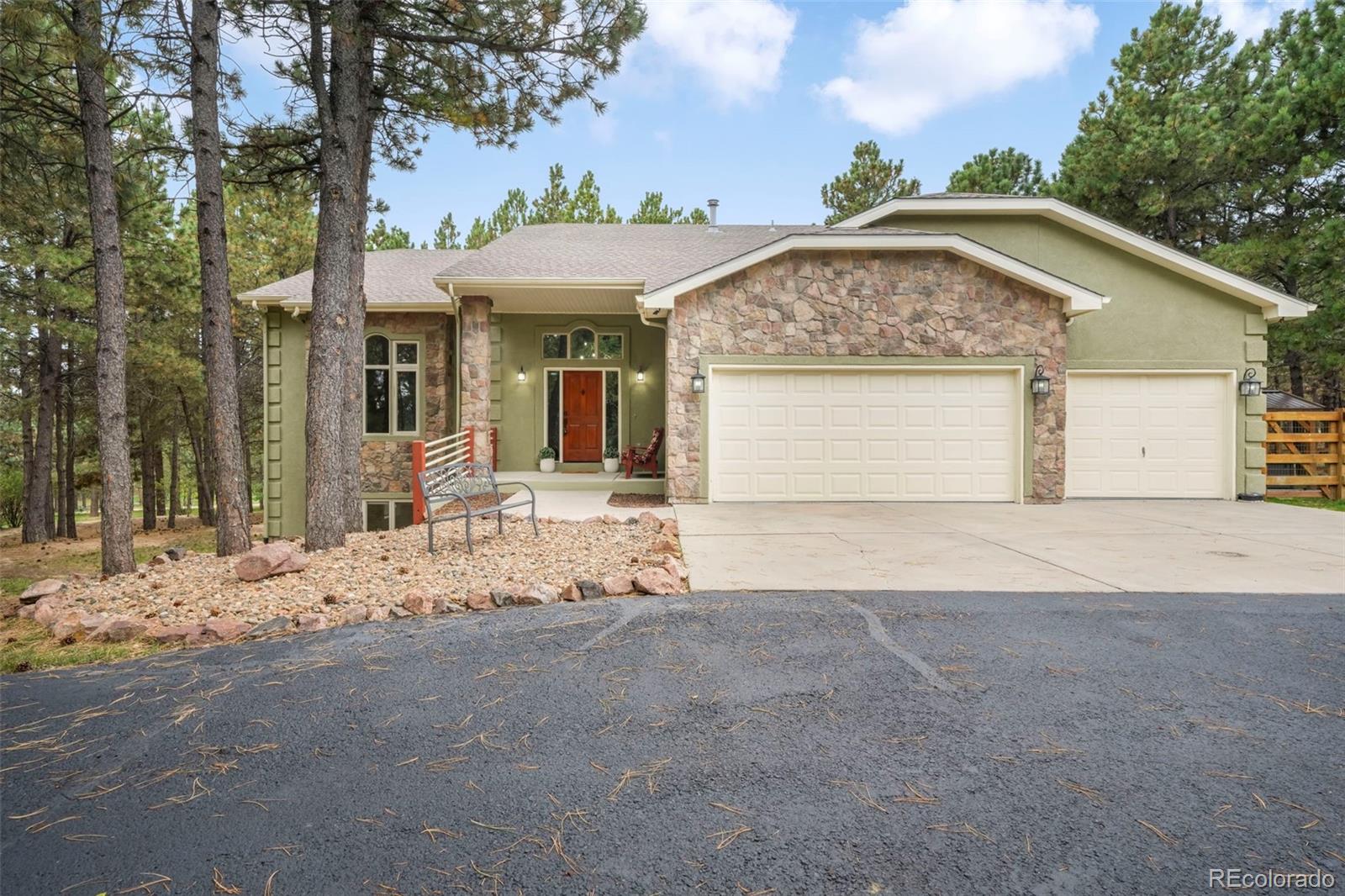720 Trumpeters Ct, Monument, CO 80132
